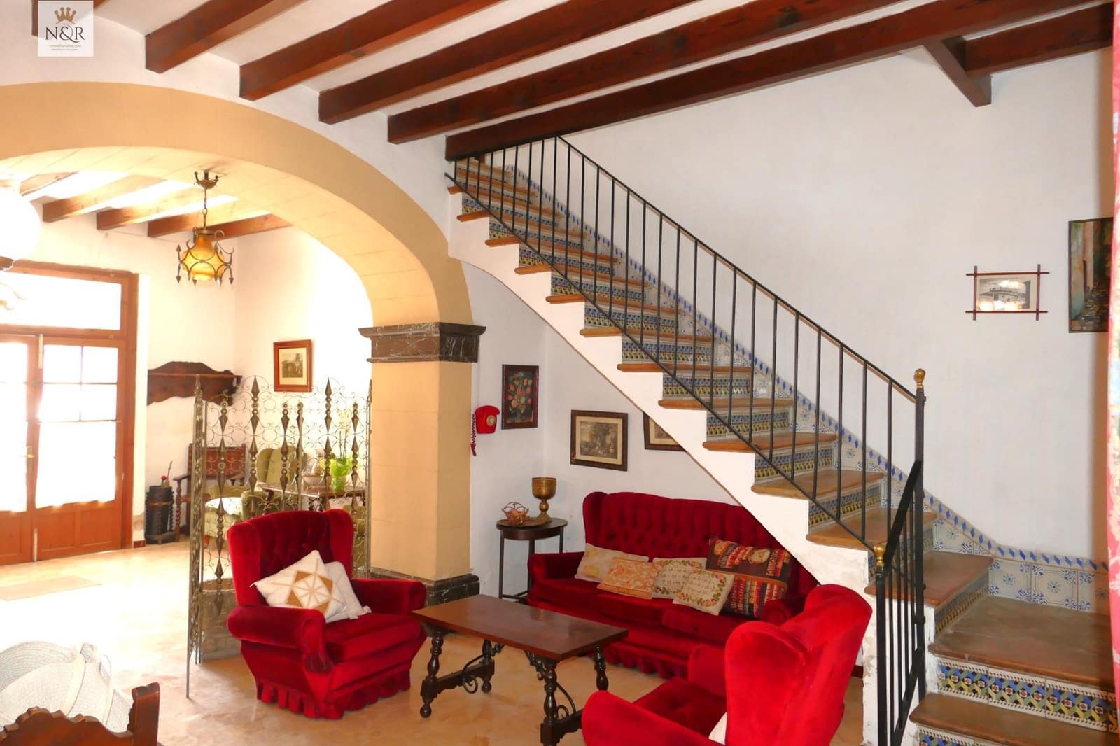 4 bedroom Townhouse for sale in Consell with garage - € 960,000 (Ref: 9936798)