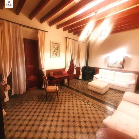 Casa de 6 habitaciones en Sóller en alquiler con garaje - 3.500 € (Ref: 9936799)