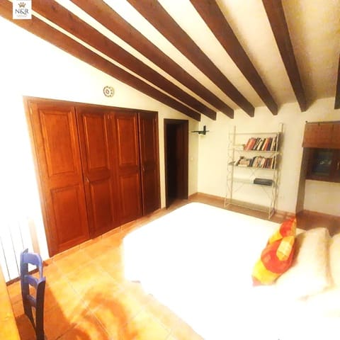Casa de 6 habitaciones en Sóller en alquiler con garaje - 3.500 € (Ref: 9936799)