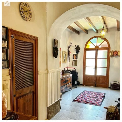 4 bedroom Townhouse for sale in Binissalem - € 495,000 (Ref: 9952798)