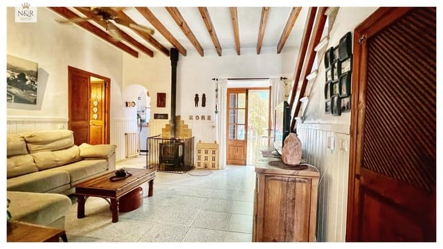 4 bedroom Townhouse for sale in Binissalem - € 495,000 (Ref: 9952798)