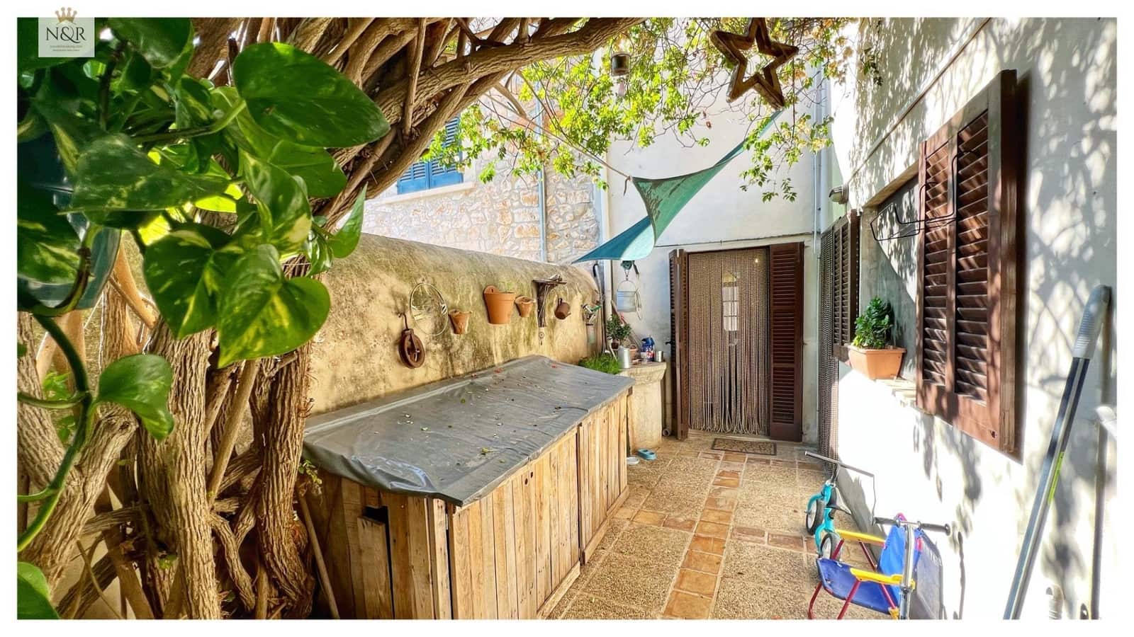 4 bedroom Townhouse for sale in Binissalem - € 495,000 (Ref: 9952798)