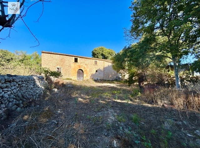 Finca/Casa Rural de 6 habitaciones en Llubí en venta - 900.000 € (Ref: 9977474)