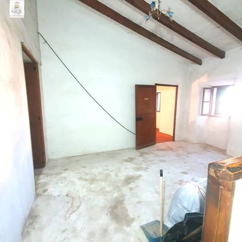 4 sovrum Hus till salu i Binissalem - 398 000 € (Ref: 9994407)