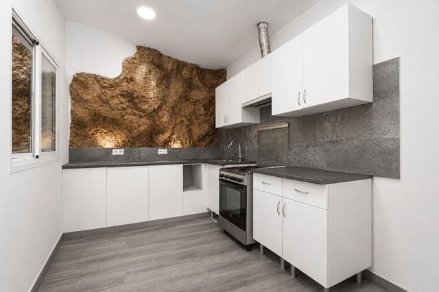 3 soverom Hus til salgs i Felanitx - € 240 000 (Ref: 10004257)