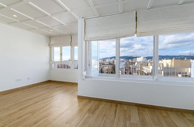 2 makuuhuone Kattohuoneisto myytävänä paikassa La Missió, Palma de Mallorca - 630 000 € (Ref: 10005684)