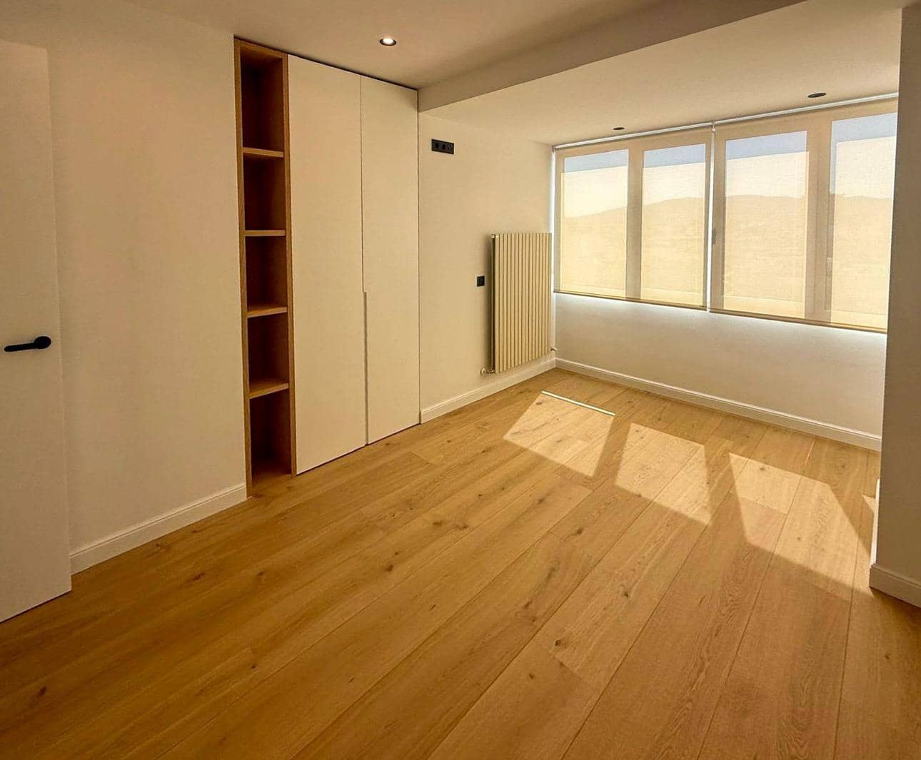 3 bedroom Flat for sale in Palma de Mallorca with garage - € 1,150,000 (Ref: 10013401)