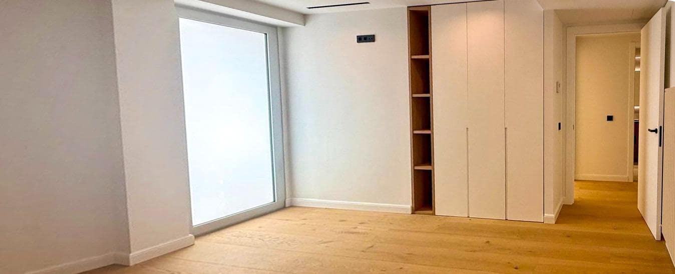 3 bedroom Flat for sale in Palma de Mallorca with garage - € 1,150,000 (Ref: 10013401)