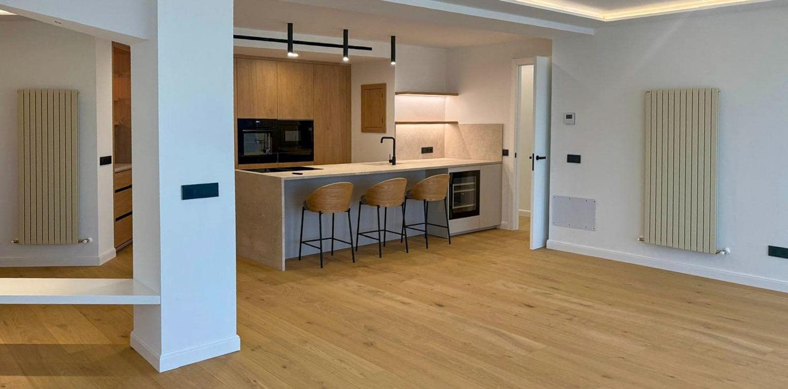 3 bedroom Flat for sale in Palma de Mallorca with garage - € 1,150,000 (Ref: 10013401)