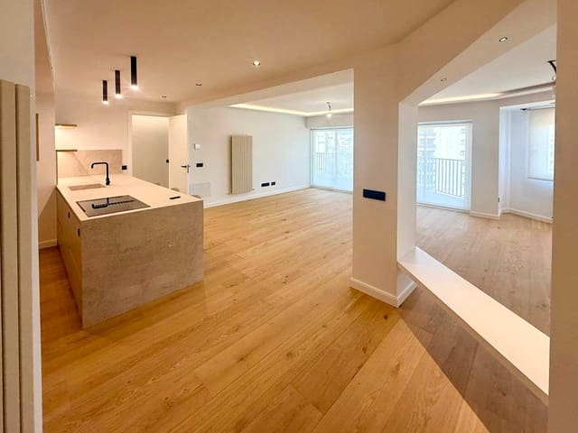 3 bedroom Flat for sale in Bons Aires, Palma de Mallorca with garage - € 1,150,000 (Ref: 10013401)