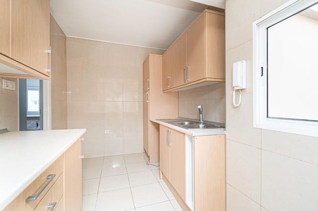2 bedroom Flat for sale in El Terreno, Palma de Mallorca - € 375,000 (Ref: 10035454)