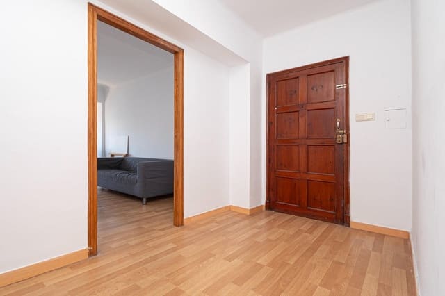 2 chambre Appartement à vendre à El Terreno, Palma de Mallorca - 375 000 € (Ref: 10035454)