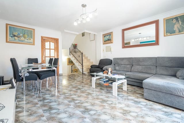 3 slaapkamer Rijtjeshuis te koop in Palma de Mallorca met garage - € 1.188.000 (Ref: 10037496)