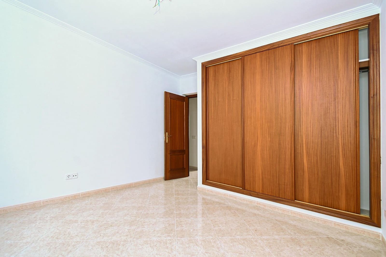 3 sypialnia Dom szeregowy na sprzedaż w Palma de Mallorca z garażem - 490 000 € (Ref: 10044881)