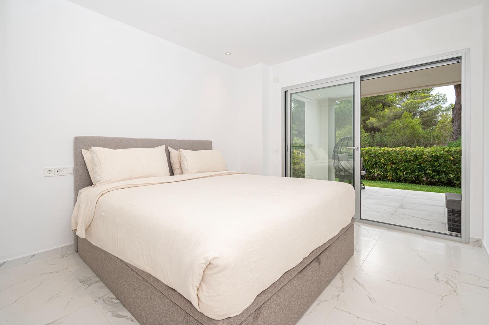 3 sovrum Lägenhet till salu i Santa Ponsa med pool - 1 300 000 € (Ref: 10047407)