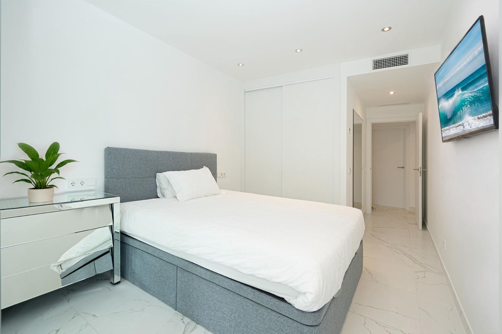 3 sovrum Lägenhet till salu i Santa Ponsa med pool - 1 300 000 € (Ref: 10047407)