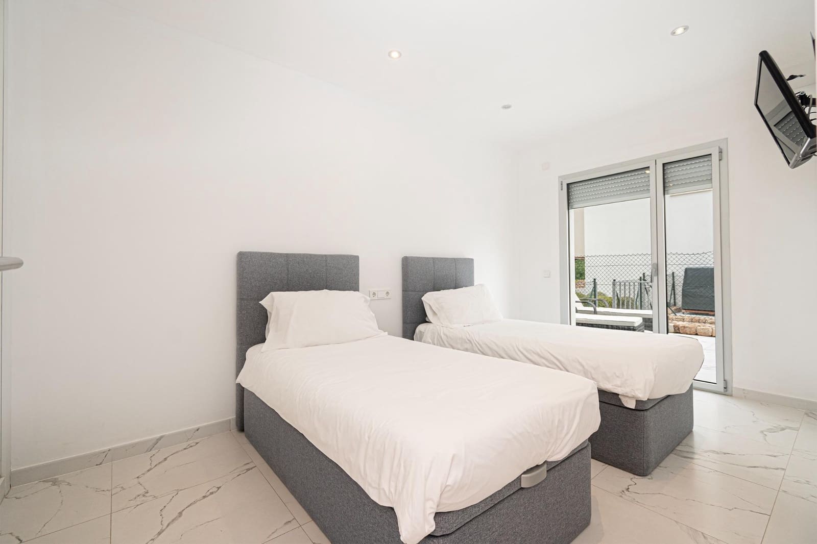 3 sovrum Lägenhet till salu i Santa Ponsa med pool - 1 300 000 € (Ref: 10047407)