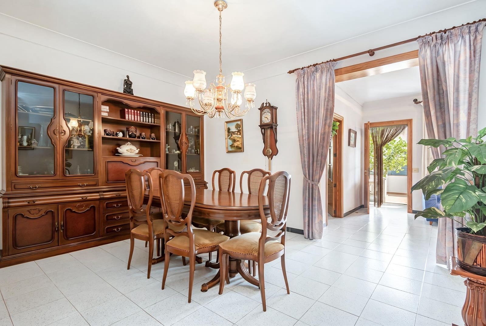 4 soveværelse Lejlighed til salg i Palma de Mallorca - € 369.000 (Ref: 10076483)