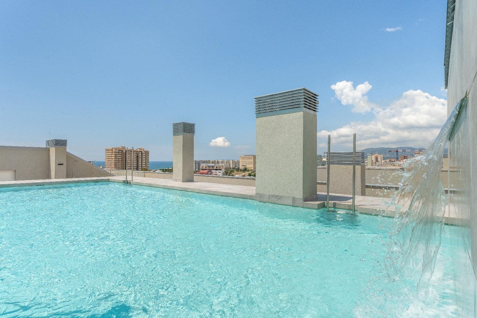 2 soveværelse Penthouse til leje i Palma de Mallorca med swimmingpool garage - € 2.300 (Ref: 10098480)