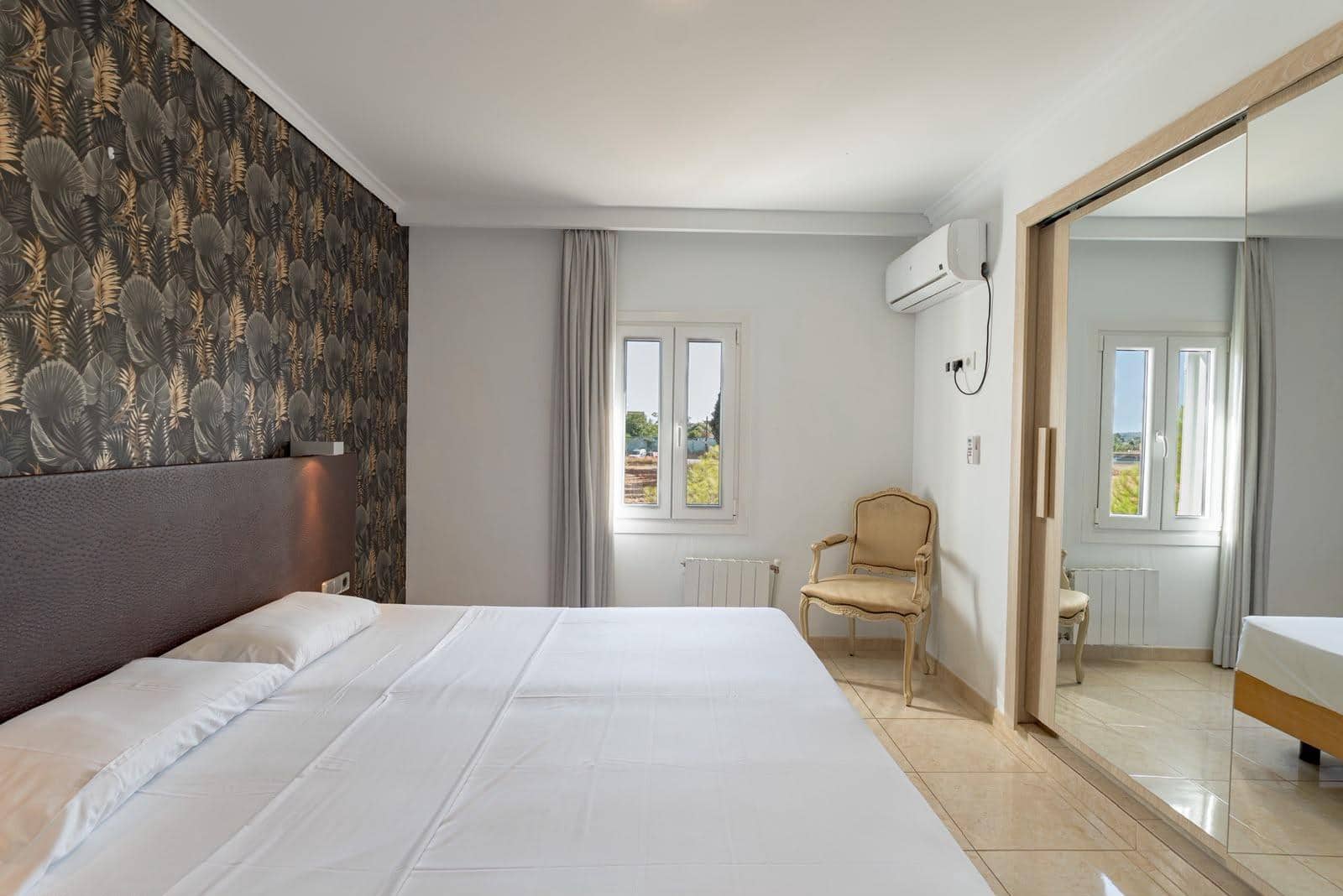 7 slaapkamer Finca/Landhuis te koop in Palma de Mallorca met zwembad - € 3.180.000 (Ref: 10177260)