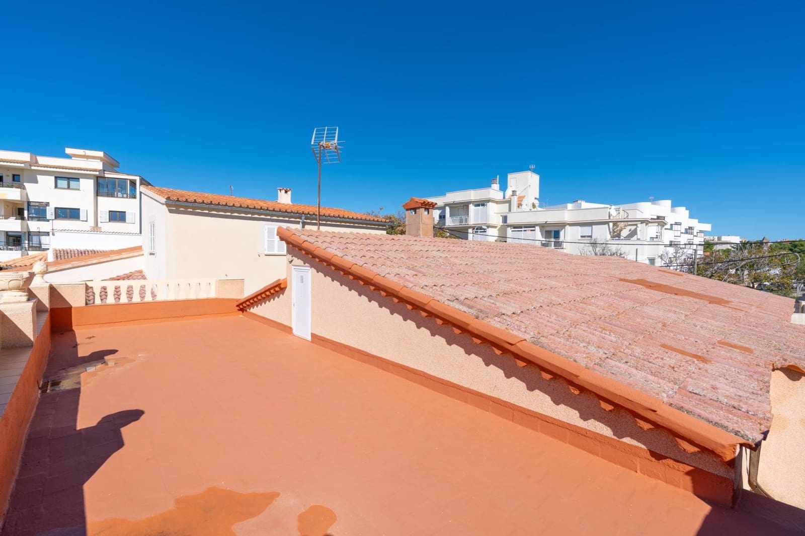 Chalet de 5 habitaciones en Coll d'en Rabassa en venta con garaje - 1.395.000 € (Ref: 10177261)