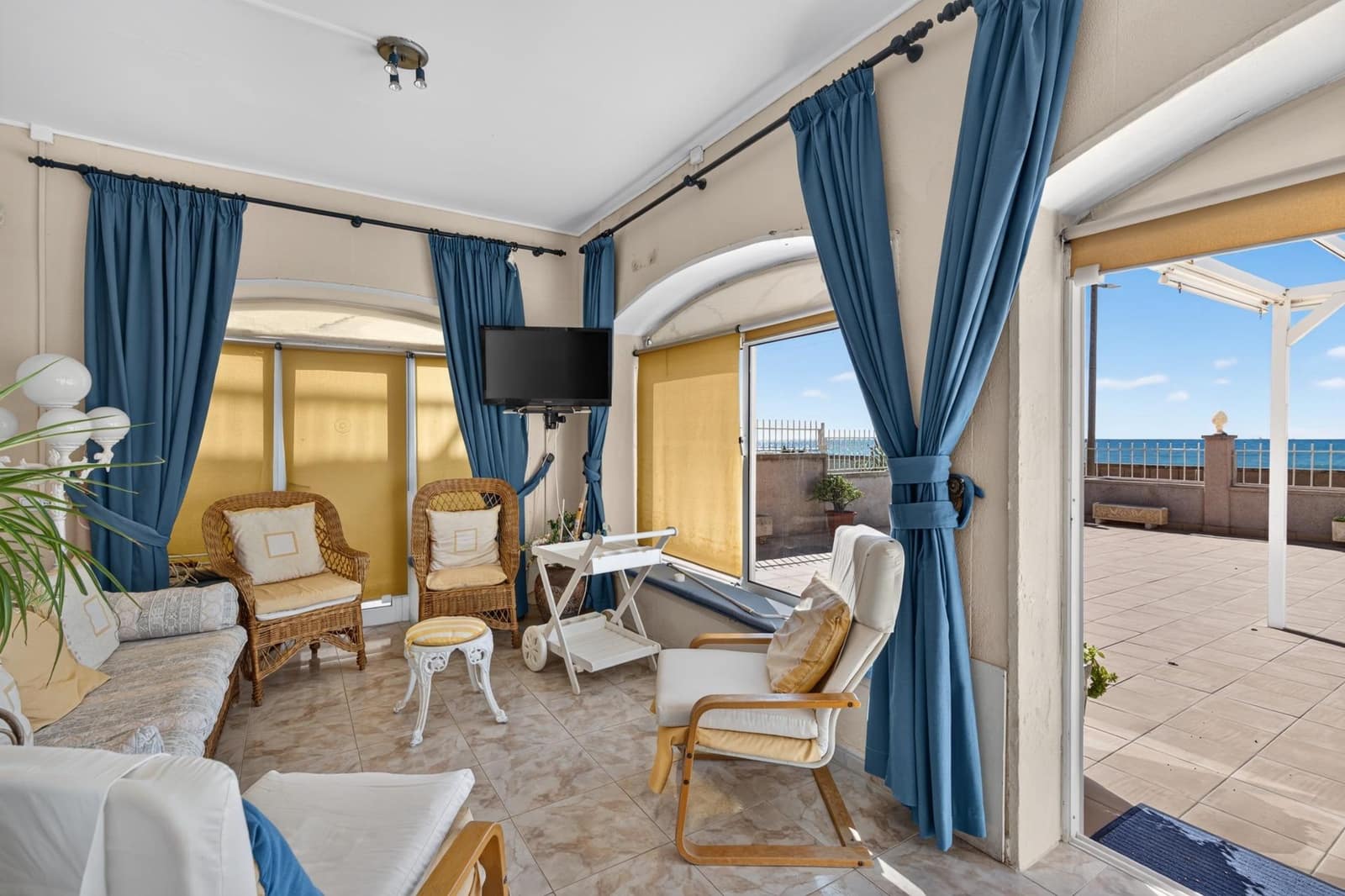Chalet de 5 habitaciones en Coll d'en Rabassa en venta con garaje - 1.395.000 € (Ref: 10177261)