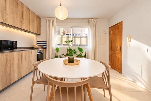2 slaapkamer Kantoor te koop in El Terreno, Palma de Mallorca - € 250.000 (Ref: 10187167)