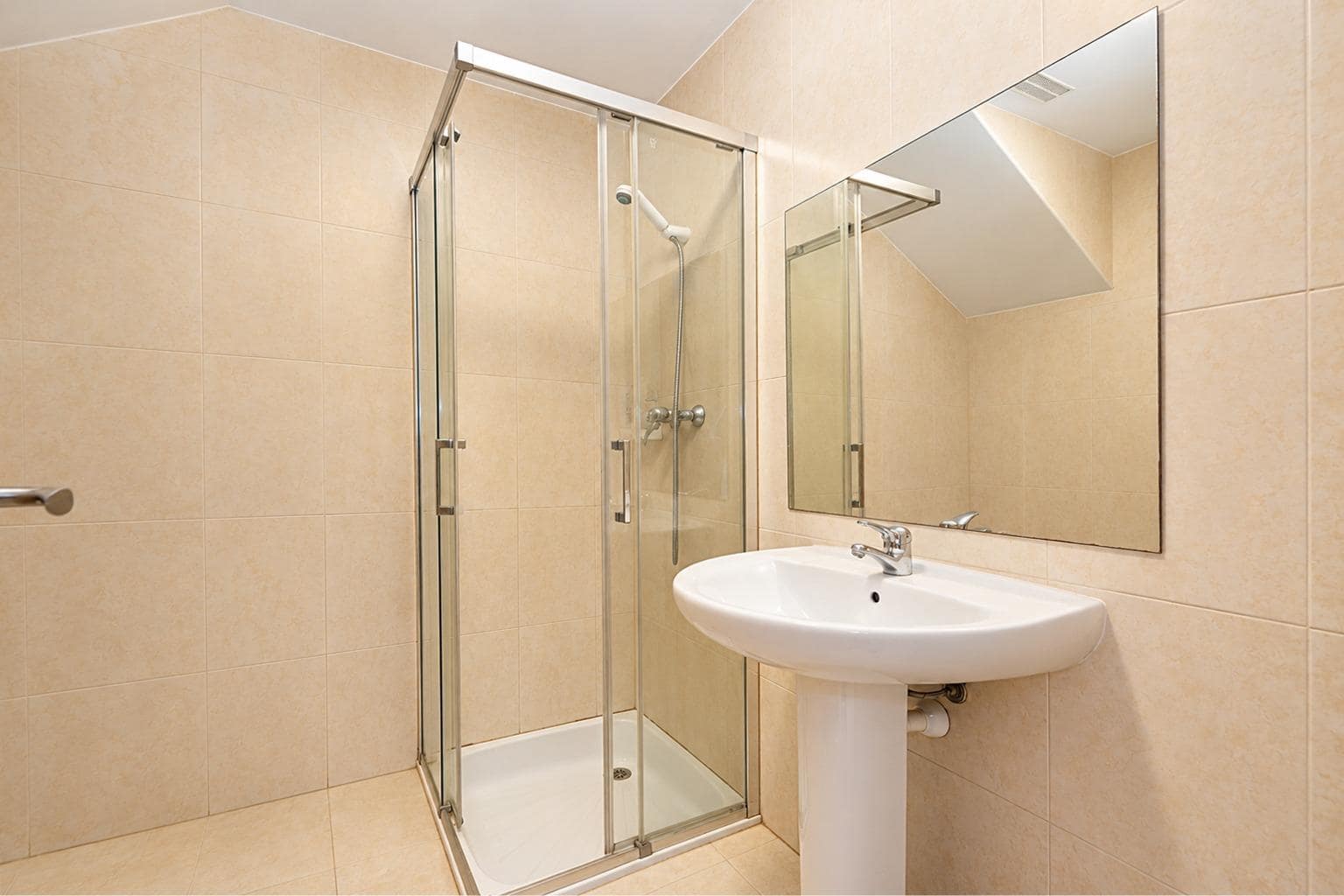 2 slaapkamer Kantoor te koop in Palma de Mallorca met garage - € 250.000 (Ref: 10187167)