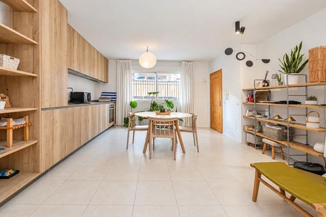 2 slaapkamer Kantoor te koop in El Terreno, Palma de Mallorca - € 250.000 (Ref: 10187167)