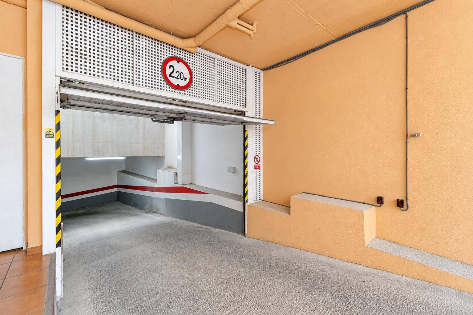 2 slaapkamer Kantoor te koop in Palma de Mallorca met garage - € 250.000 (Ref: 10187167)
