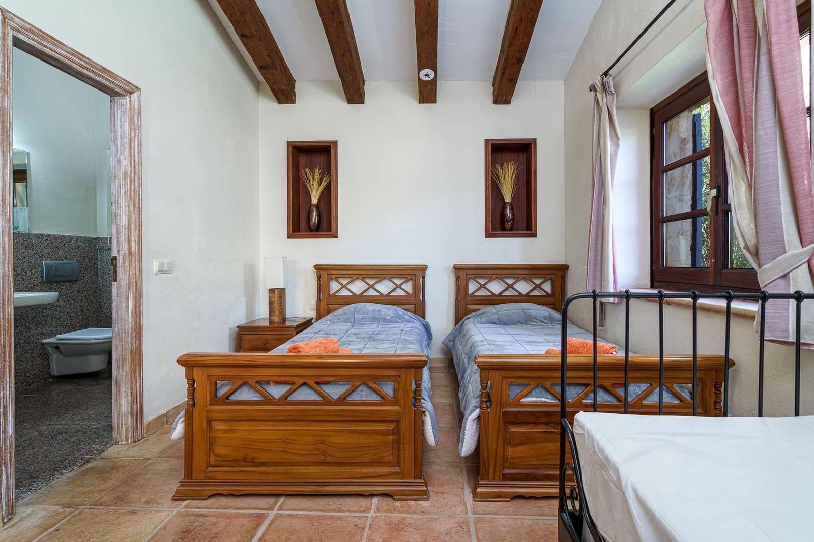 6 soveværelse Finca/Landehus til salg i Canyamel med swimmingpool - € 2.200.000 (Ref: 8458607)