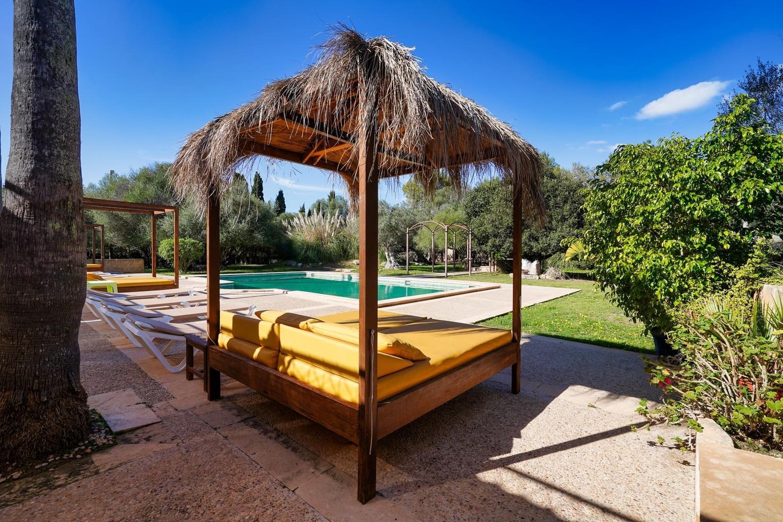 6 soveværelse Finca/Landehus til salg i Canyamel med swimmingpool - € 2.200.000 (Ref: 8458607)