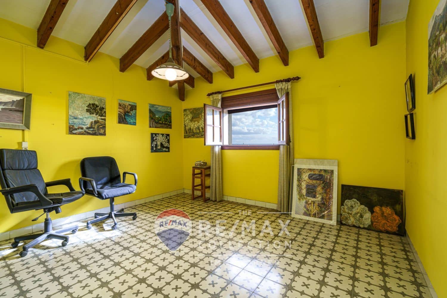 11 soverom Villa til salgs i Cala Mayor med garasje - € 3 500 000 (Ref: 8458609)