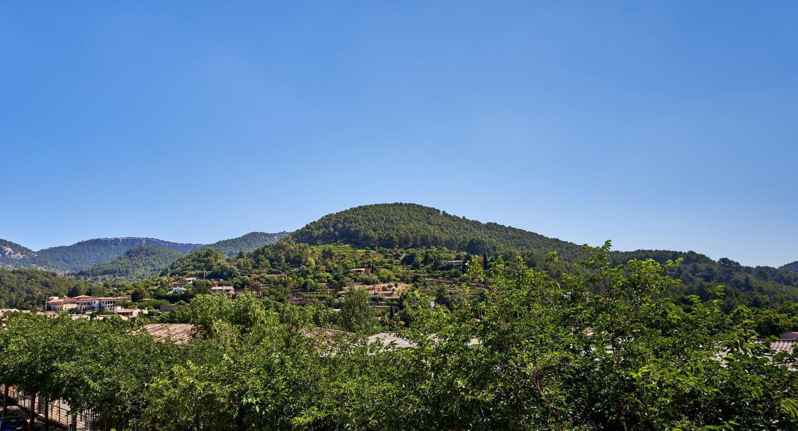 3 slaapkamer Rijtjeshuis te koop in Esporles met zwembad - € 795.000 (Ref: 8458624)