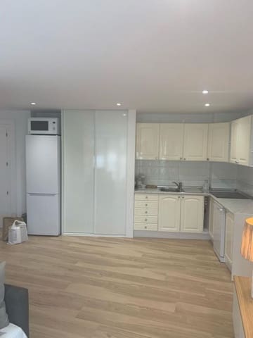 2 sovrum Lägenhet att hyra i Cala Fornells, Calvià med pool - 2 100 € (Ref: 8458629)