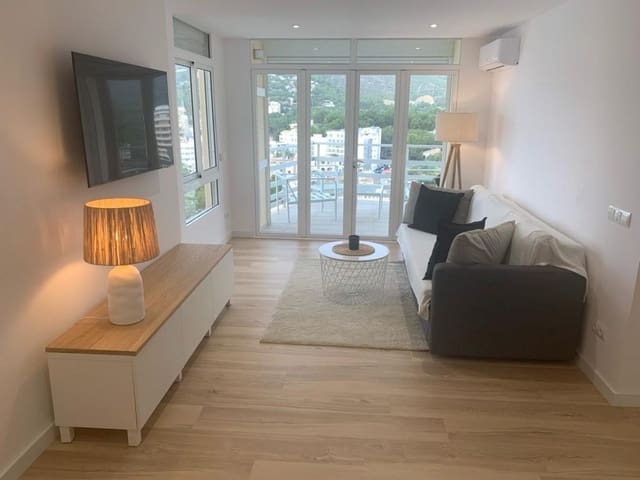 2 sovrum Lägenhet att hyra i Cala Fornells, Calvià med pool - 2 100 € (Ref: 8458629)