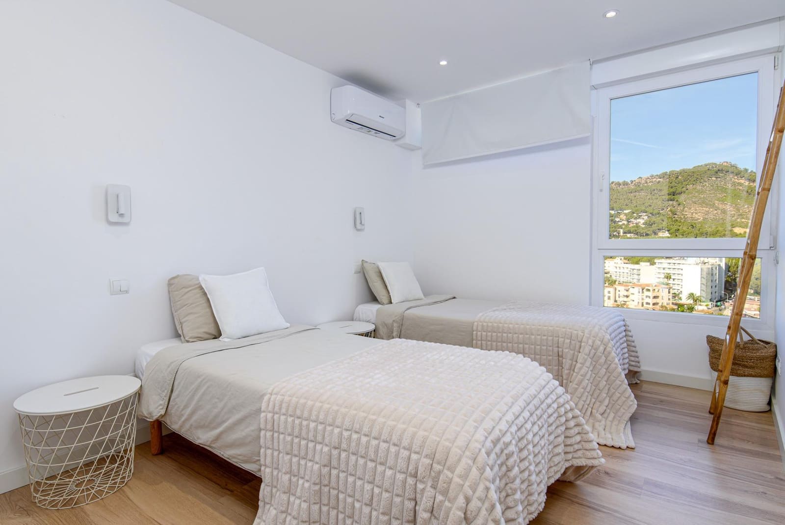 2 quarto Apartamento para arrendar em Peguera / Paguera com piscina - 1 800 € (Ref: 8458629)