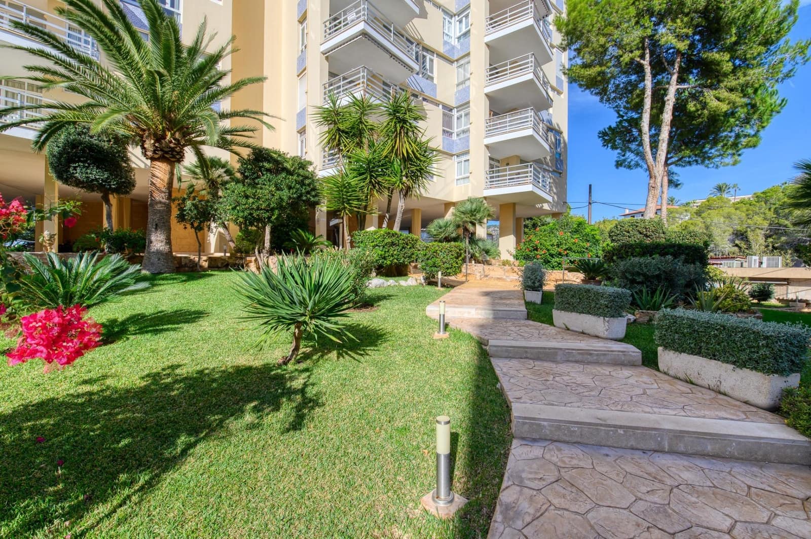 2 quarto Apartamento para arrendar em Peguera / Paguera com piscina - 1 800 € (Ref: 8458629)