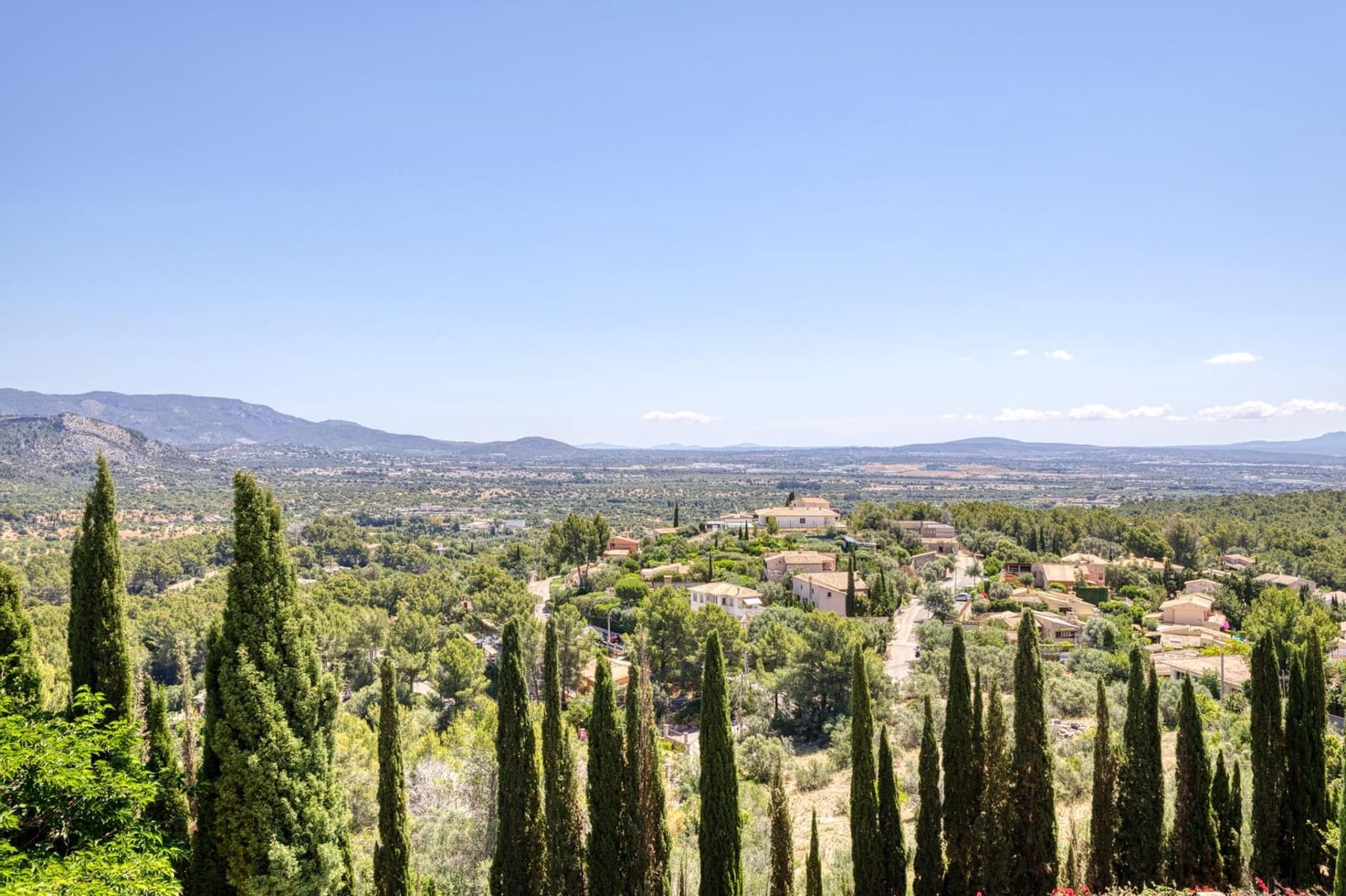 6 bedroom Villa for rent in Esporles with pool garage - € 15,000 (Ref: 8458635)