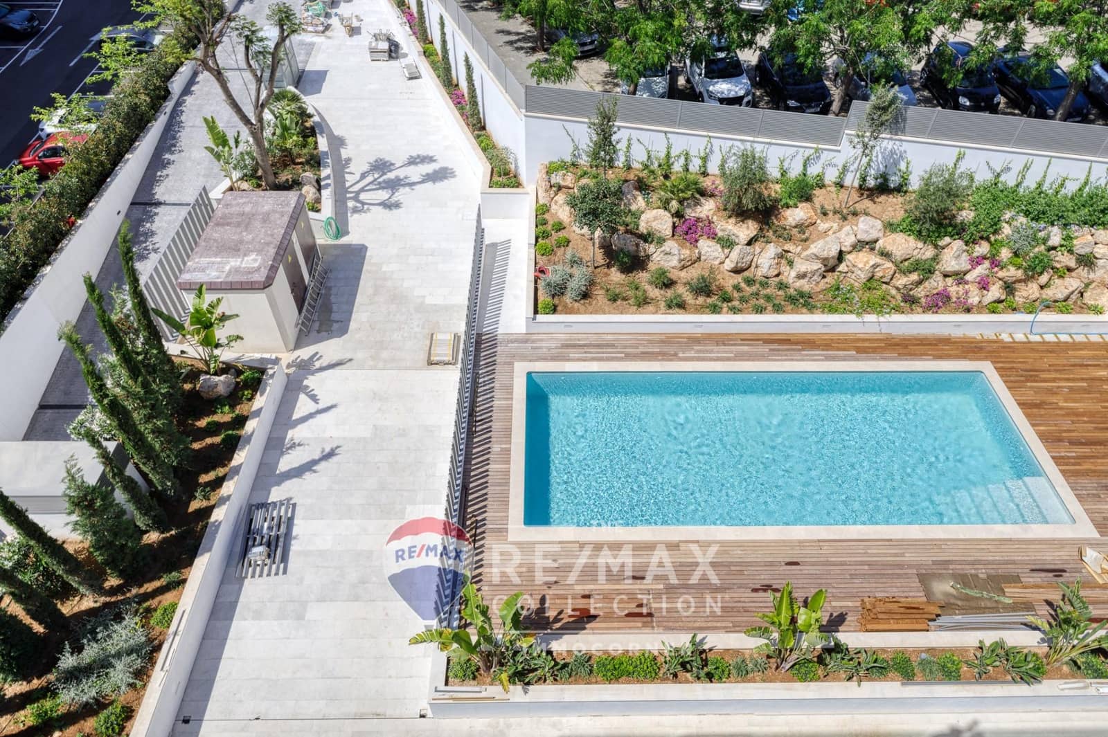 2 soveværelse Lejlighed til salg i Cala Mayor med swimmingpool garage - € 745.000 (Ref: 8458640)