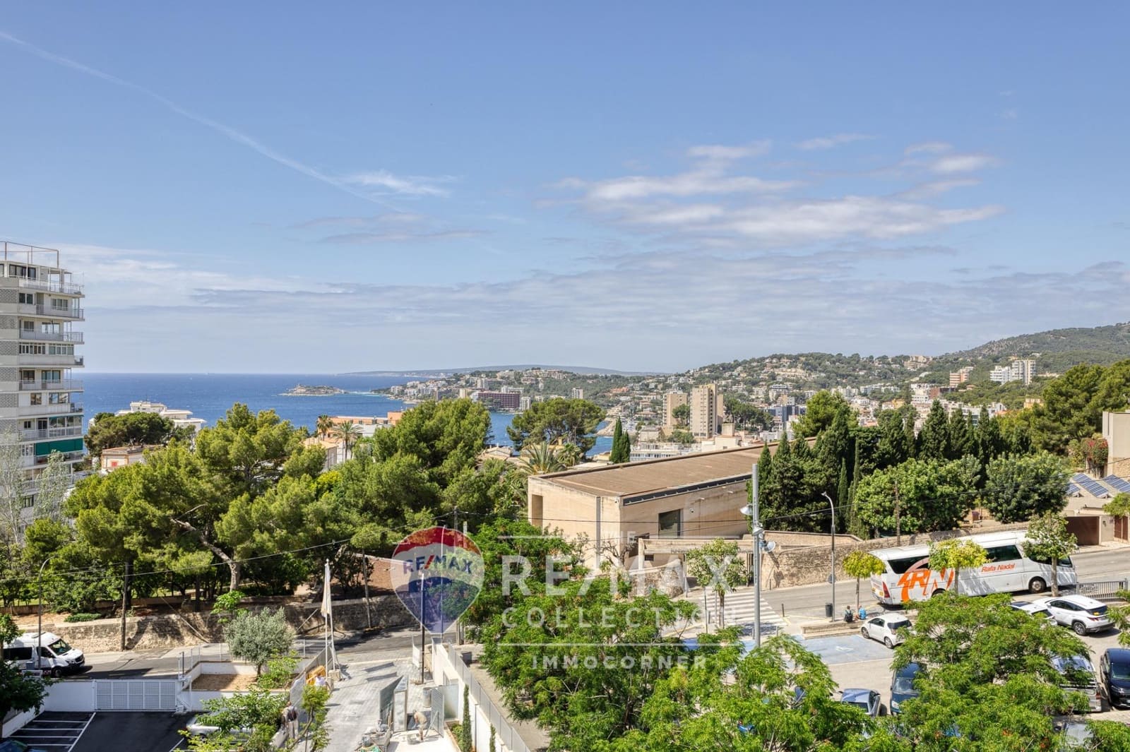 2 soveværelse Lejlighed til salg i Cala Mayor med swimmingpool garage - € 745.000 (Ref: 8458640)