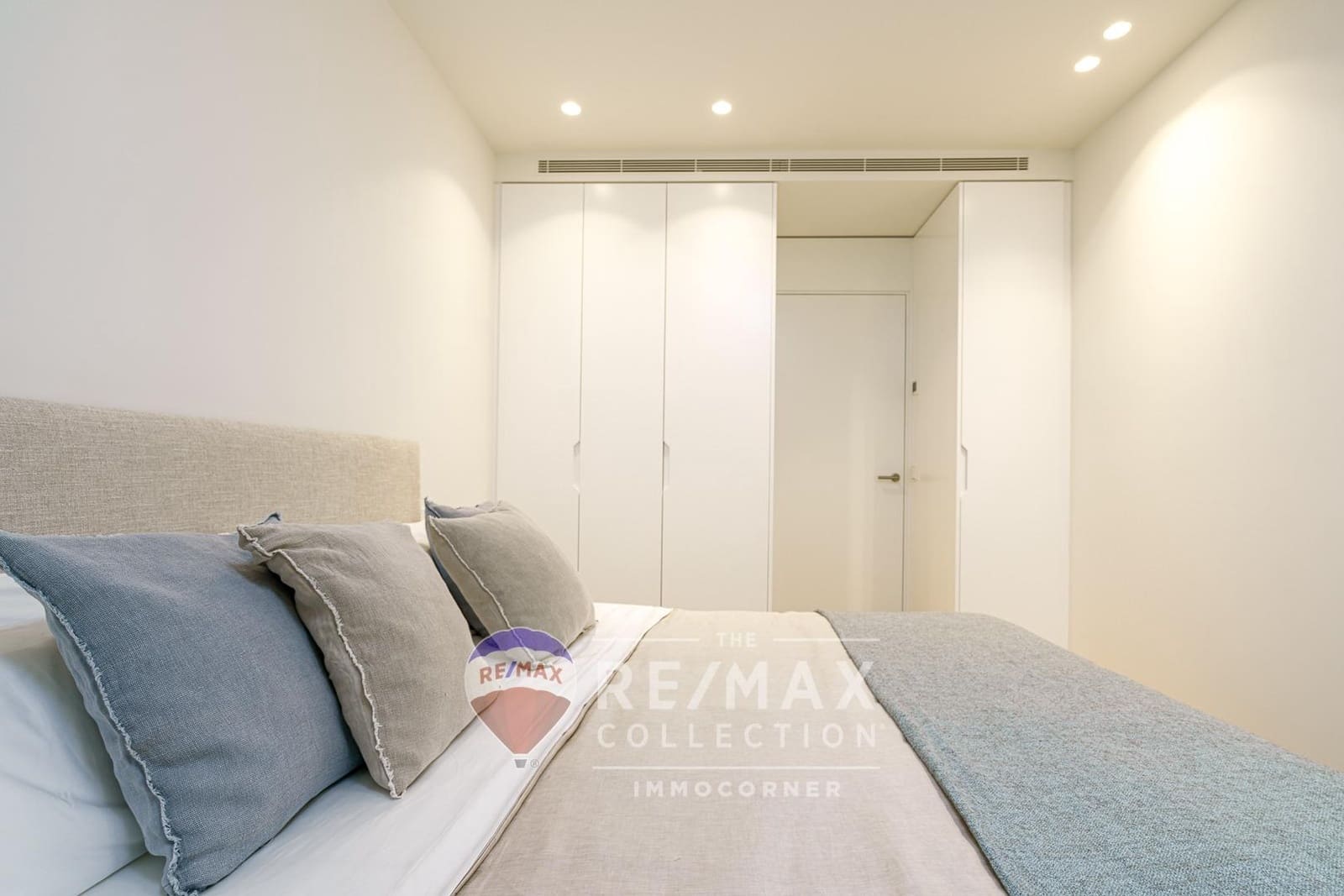 2 soveværelse Lejlighed til salg i Cala Mayor med swimmingpool garage - € 745.000 (Ref: 8458640)