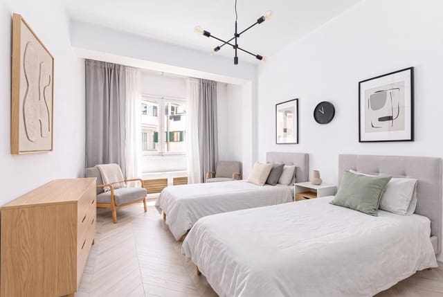 5 bedroom Flat for sale in Sant Jaume, Palma de Mallorca - € 1,100,000 (Ref: 8458644)
