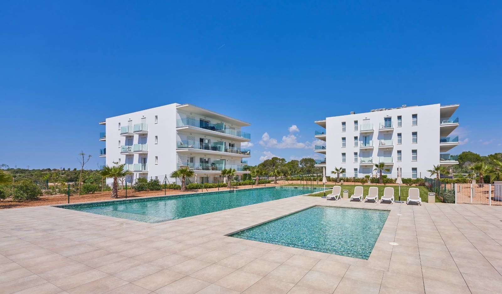 2 sovrum Lägenhet till salu i Cala d'Or med pool - 423 000 € (Ref: 8458646)