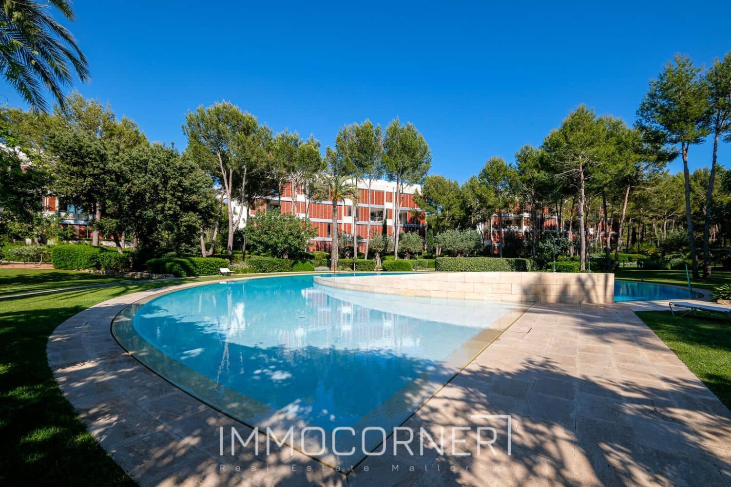 2 soveværelse Penthouse til leje i Bendinat med swimmingpool garage - € 6.000 (Ref: 8458649)