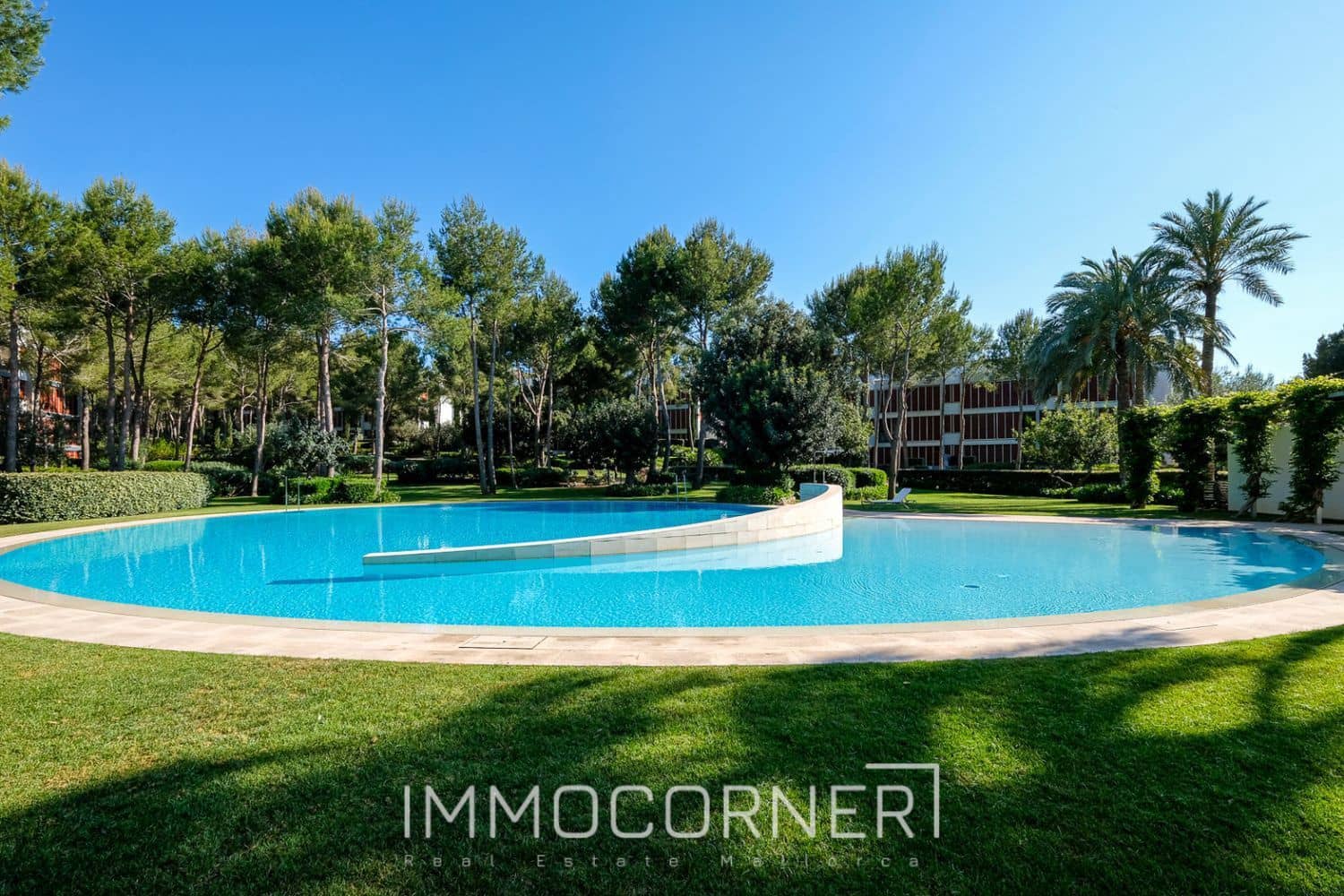 2 soveværelse Penthouse til leje i Bendinat med swimmingpool garage - € 6.000 (Ref: 8458649)