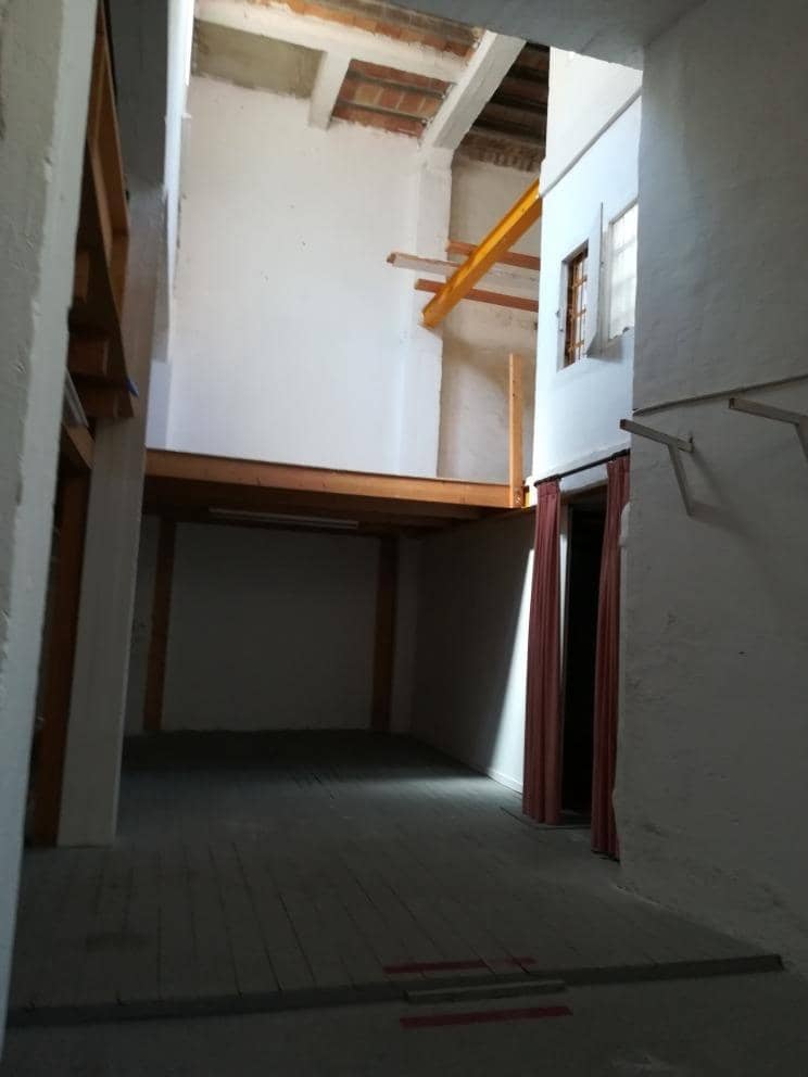 6 bedroom Commercial for sale in Palma de Mallorca with garage - € 2,000,000 (Ref: 8458654)