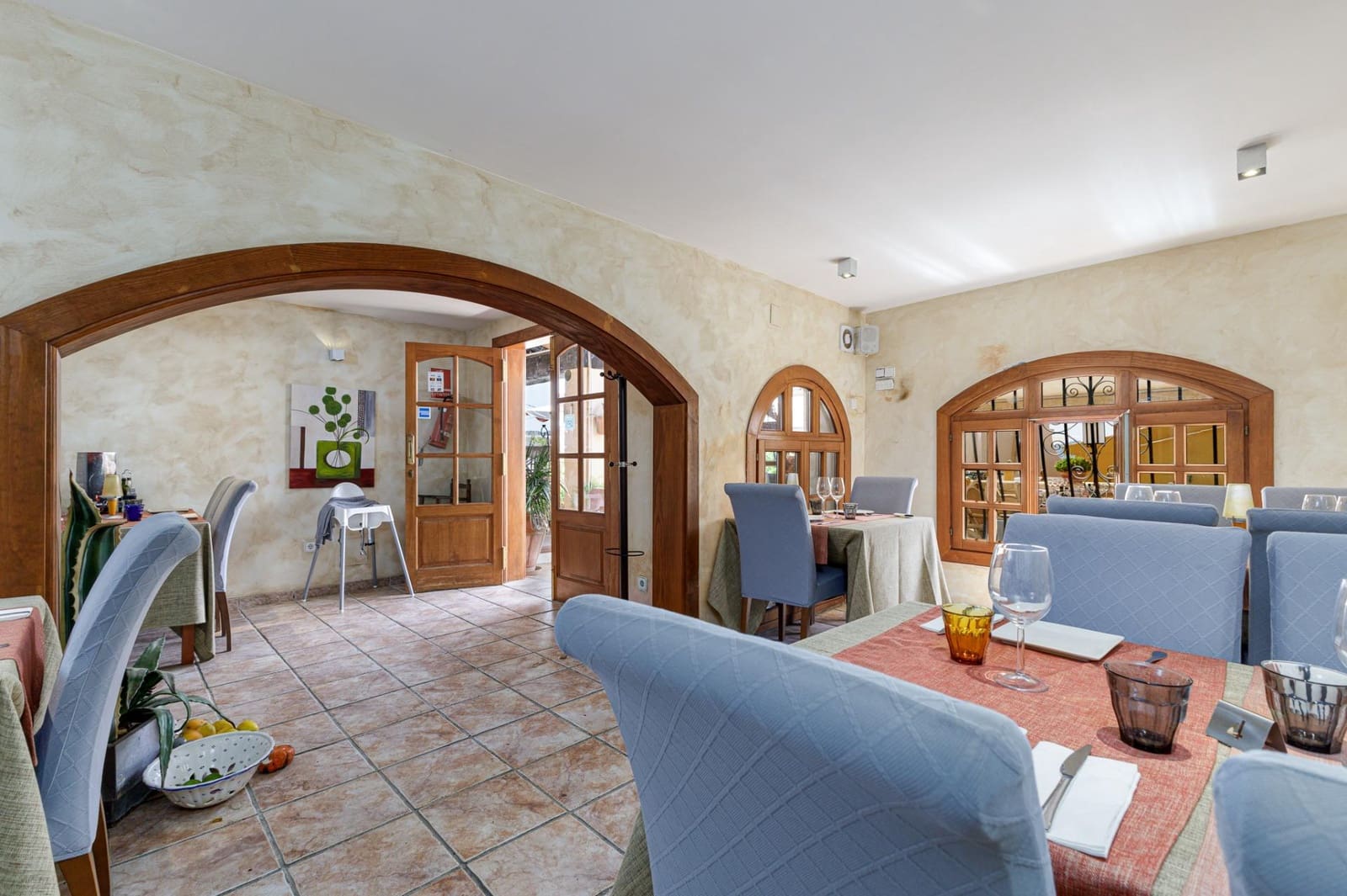 Business for sale in Cala Fornells - € 950,000 (Ref: 8458662)