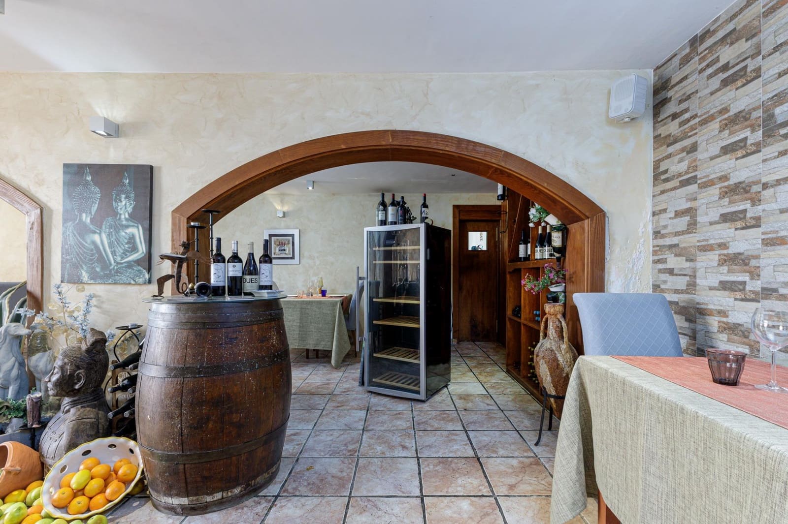 Business for sale in Cala Fornells - € 950,000 (Ref: 8458662)