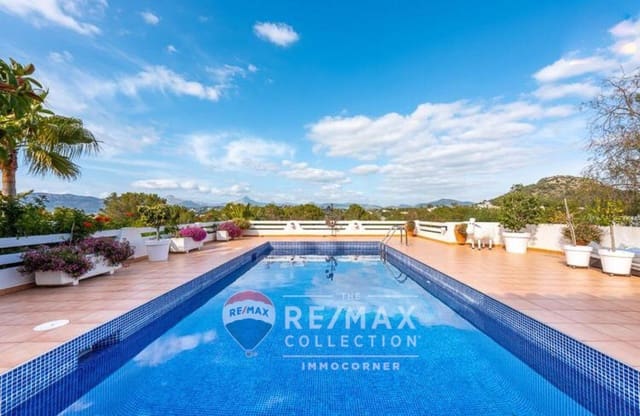 4 soveværelse Villa til salg i Santa Ponsa, Calvià med swimmingpool - € 2.000.000 (Ref: 8458664)